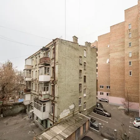 Apartment Modern On Baseina Near Arena Kyiv